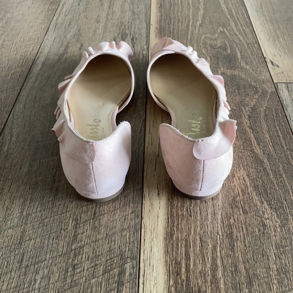 🔥 3/$15 bundle & save! Light Pink faux leather women’s flats - Picture 4 of 6